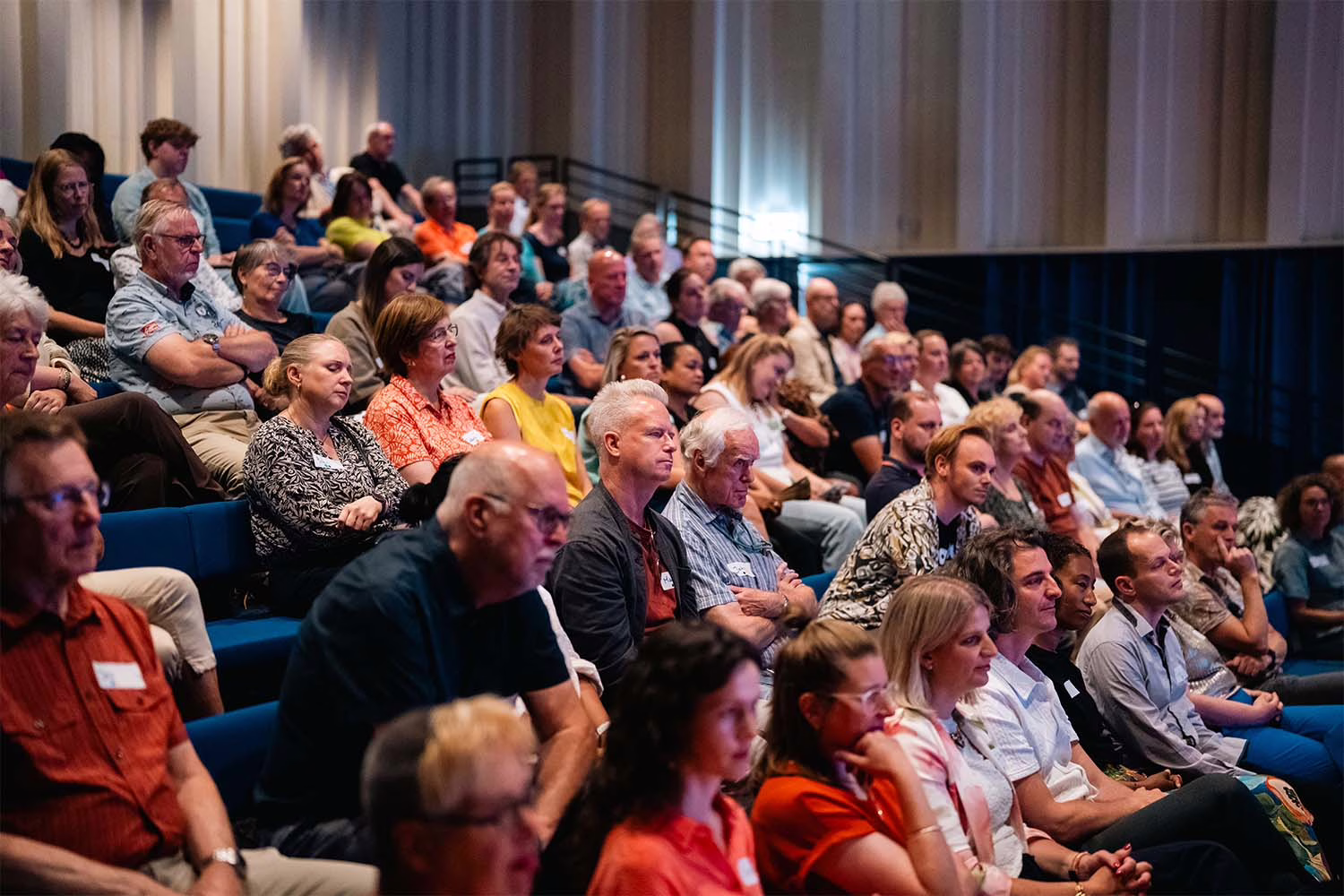 Akoesticum auditorium tribune
